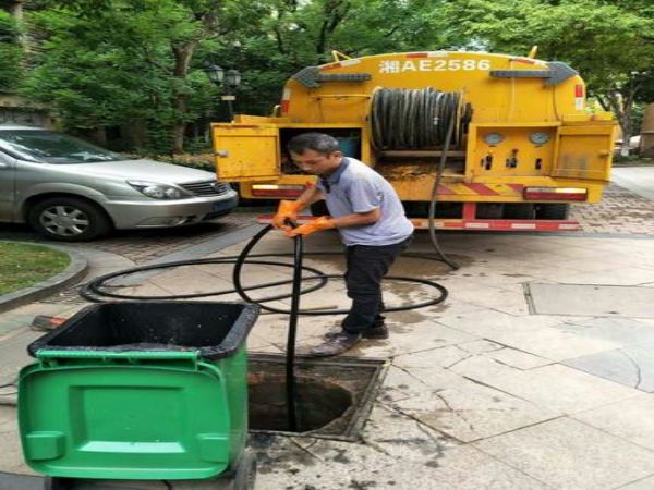 密云下水道疏通技术电话（密云疏通下水电话推荐京通捷）